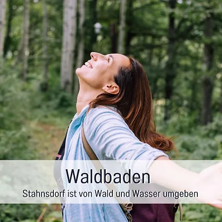 Familienfreundliches Zwischen Potsdam Und Berlin Fuer 2-4 Personen - Parkplatz - Balkon - Voll Ausgestattete Kueche - Wlan - Nebelwiesen Appartement Stahnsdorf