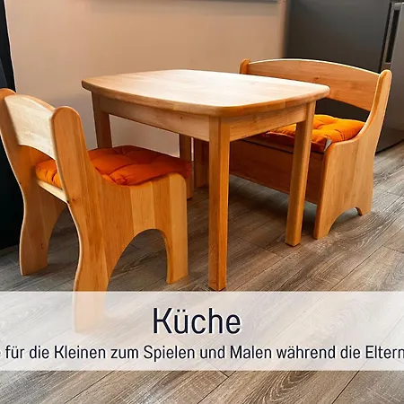 Apartment Familienfreundliches Zwischen Potsdam Und Berlin Fuer 2-4 Personen - Parkplatz - Balkon - Voll Ausgestattete Kueche - Wlan - Nebelwiesen