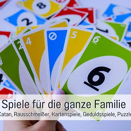 Familienfreundliches Zwischen Potsdam Und Berlin Fuer 2-4 Personen - Parkplatz - Balkon - Voll Ausgestattete Kueche - Wlan - Nebelwiesen Appartement