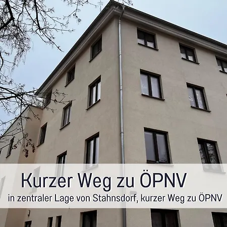 Familienfreundliches Zwischen Potsdam Und Berlin Fuer 2-4 Personen - Parkplatz - Balkon - Voll Ausgestattete Kueche - Wlan - Nebelwiesen Appartement *