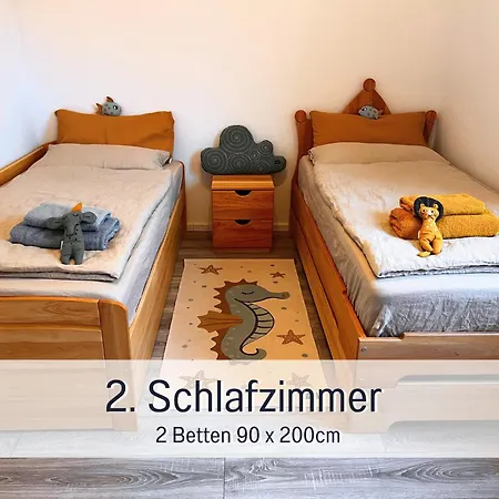 Familienfreundliches Zwischen Potsdam Und Berlin Fuer 2-4 Personen - Parkplatz - Balkon - Voll Ausgestattete Kueche - Wlan - Nebelwiesen Appartement *