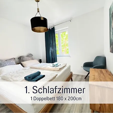 Familienfreundliches Zwischen Potsdam Und Berlin Fuer 2-4 Personen - Parkplatz - Balkon - Voll Ausgestattete Kueche - Wlan - Nebelwiesen