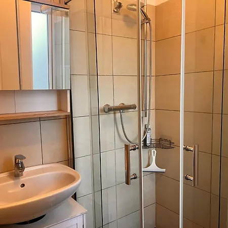 Apartment Zwischen Potsdam Und Berlin - Kostenfreier Parkplatz - E-ladestation - Balkon - Voll Ausgestattete Kueche - Waschmaschine - Wlan - Nebelwiesen Stahnsdorf