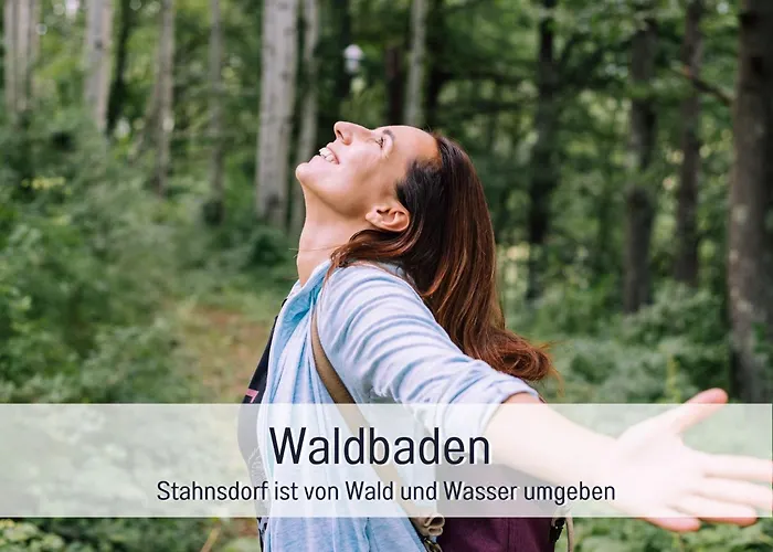 Familienfreundliches Zwischen Potsdam Und Berlin Fuer 2-4 Personen - Parkplatz - Balkon - Voll Ausgestattete Kueche - Wlan - Nebelwiesen 아파트 Stahnsdorf