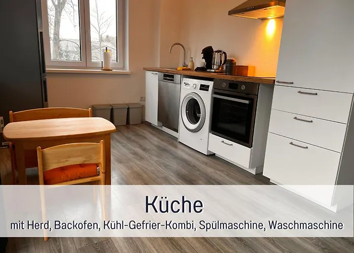 Familienfreundliches Zwischen Potsdam Und Berlin Fuer 2-4 Personen - Parkplatz - Balkon - Voll Ausgestattete Kueche - Wlan - Nebelwiesen