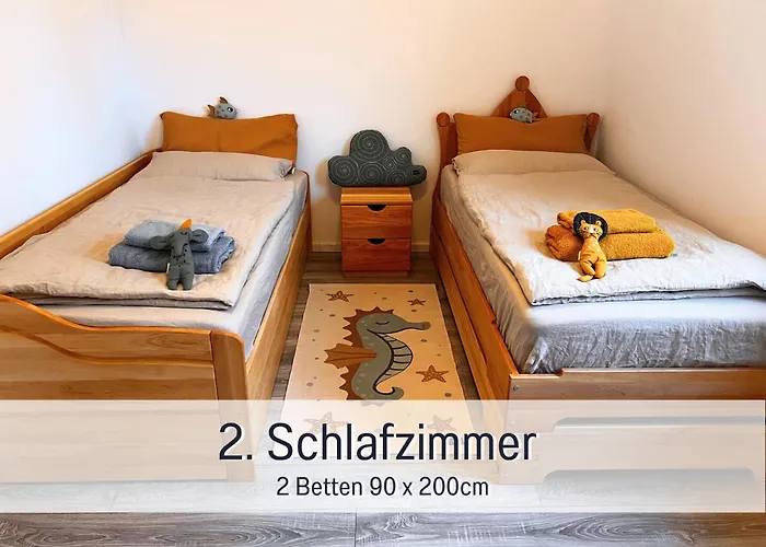 Familienfreundliches Zwischen Potsdam Und Berlin Fuer 2-4 Personen - Parkplatz - Balkon - Voll Ausgestattete Kueche - Wlan - Nebelwiesen Apartment *