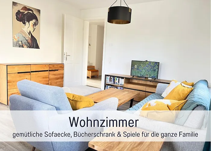 Familienfreundliches Zwischen Potsdam Und Berlin Fuer 2-4 Personen - Parkplatz - Balkon - Voll Ausgestattete Kueche - Wlan - Nebelwiesen Apartment *